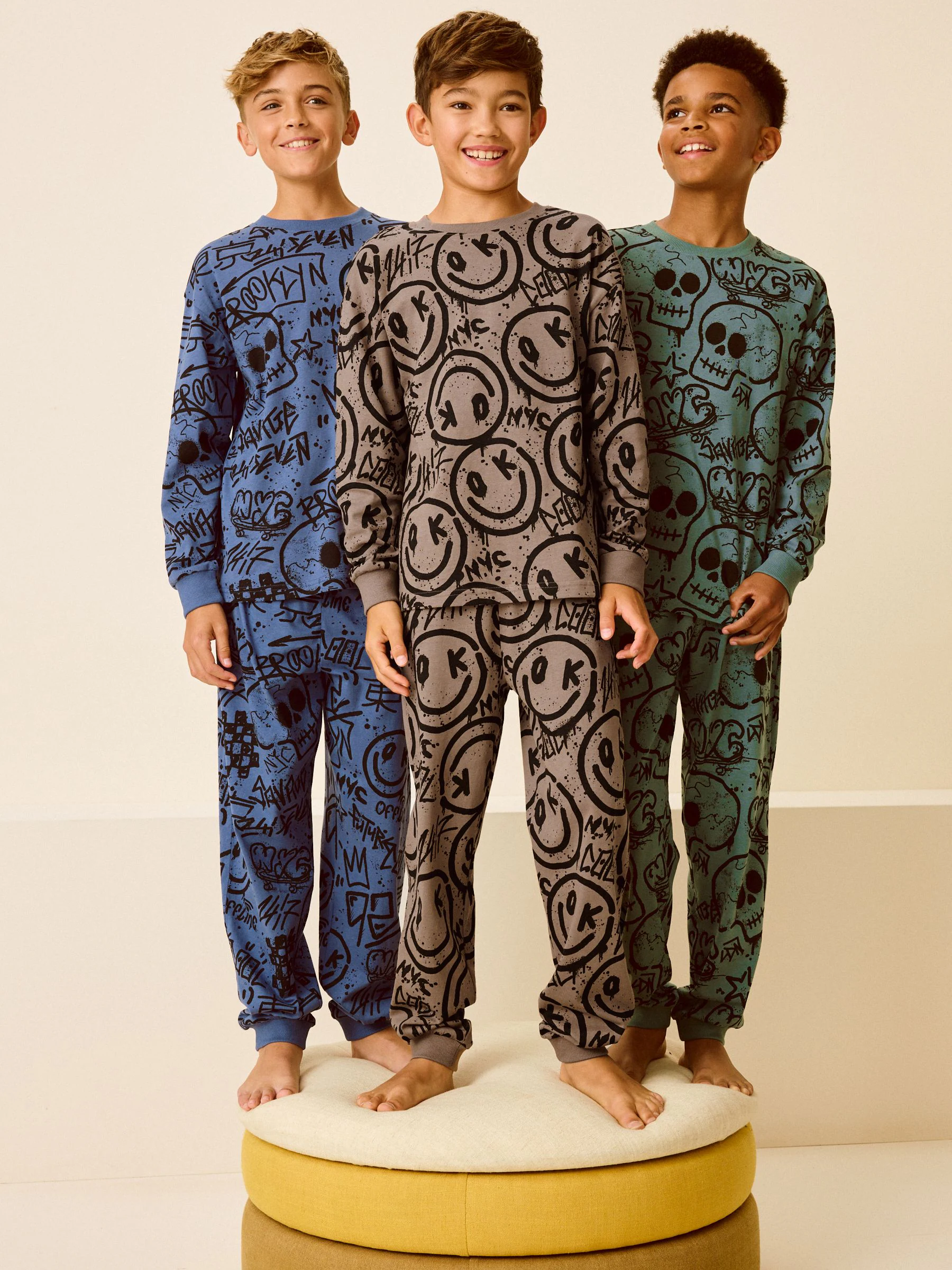 Blauw/Groen/Naturel personage - Verpakking van 3 pyjama's met lange mouwen (3-16 jr)