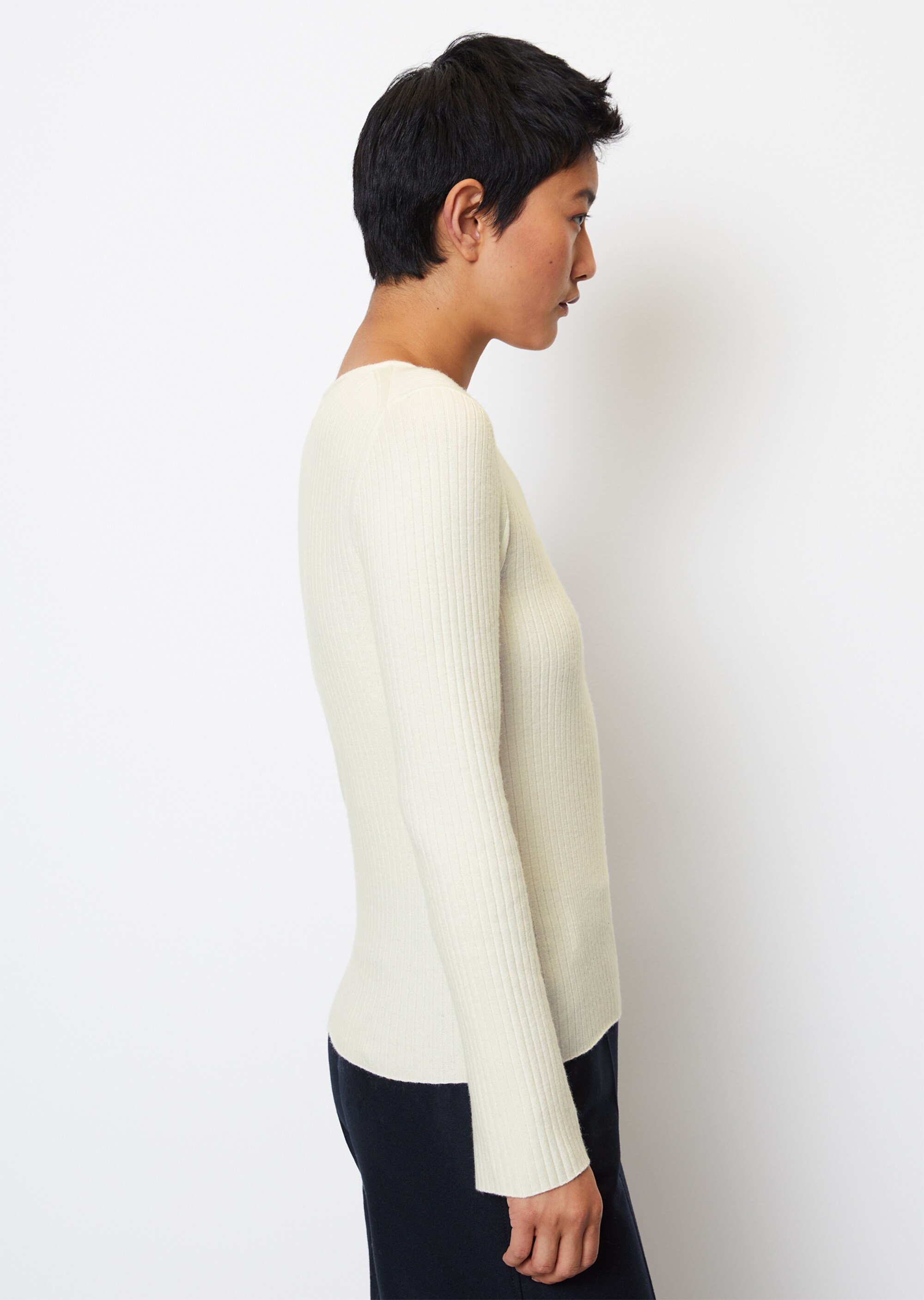 Feinstrickpullover slim aus softem Wolle-Viskose-Kaschmir-Mix