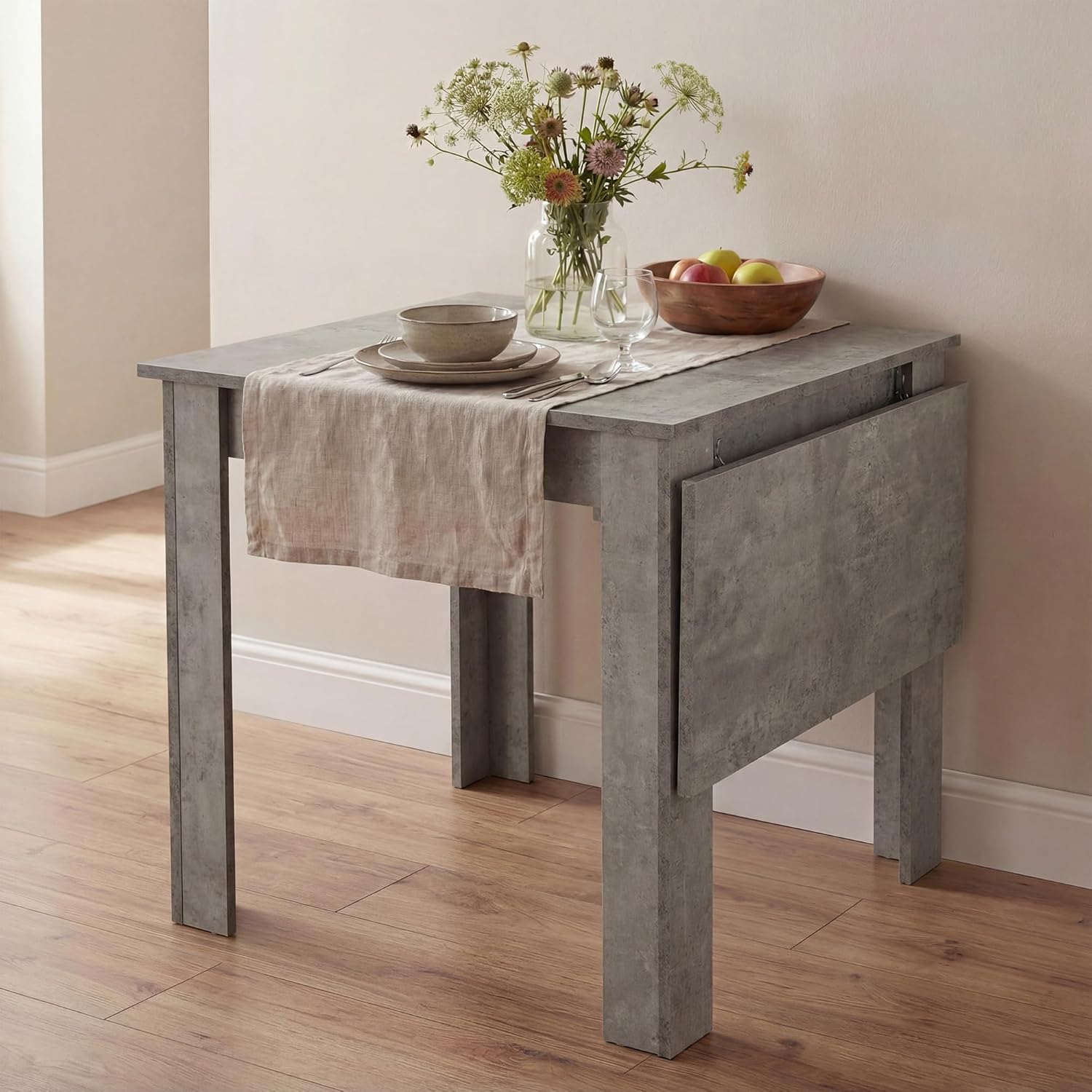 B&D home® LIVIUS Esstisch, ausziehbar 80–120 x 60 cm – moderner Küchentisch in Beton Optik, platzsparend mit integrierter Aufbewahrung für Einlegeplatten, Holztisch für Küche & Esszimmer