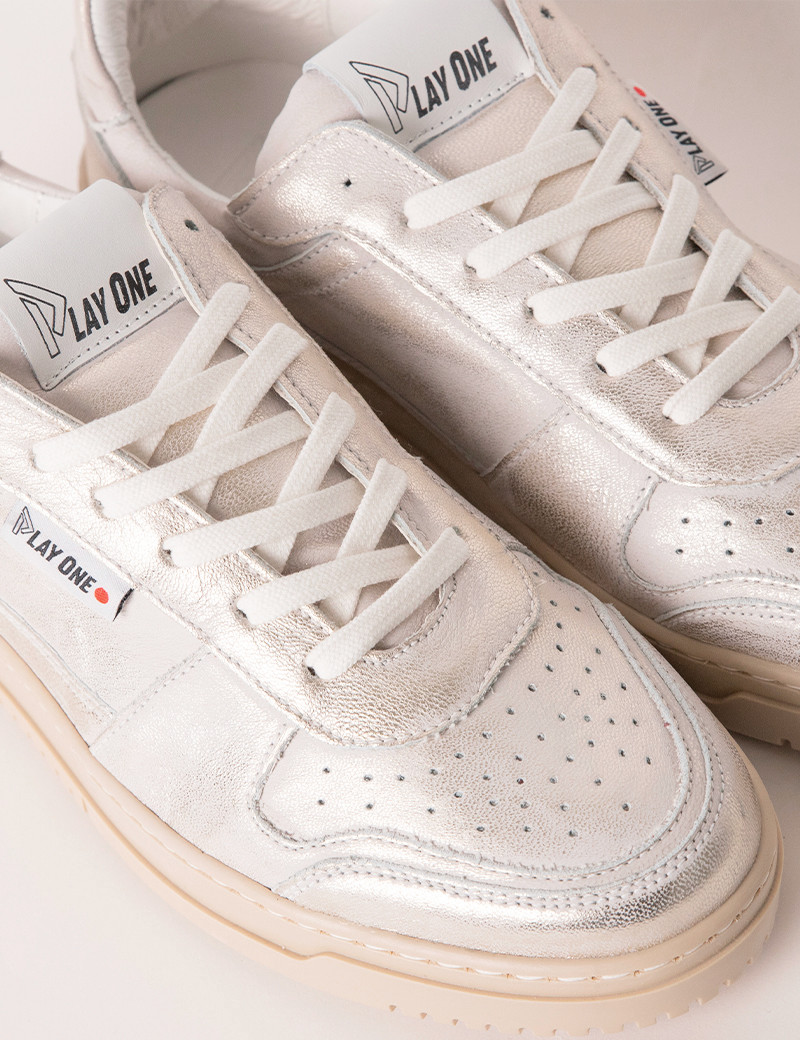 PLAY ONE BASKETS BASSES DUBAÏ UNISEX BLANCHES DÉLAVÉES