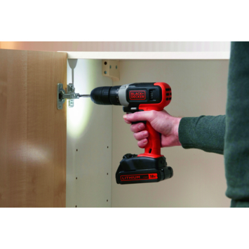 BLACK DECKER accuboormachine BCD001C2AFC-QW   72-delige accessoireset