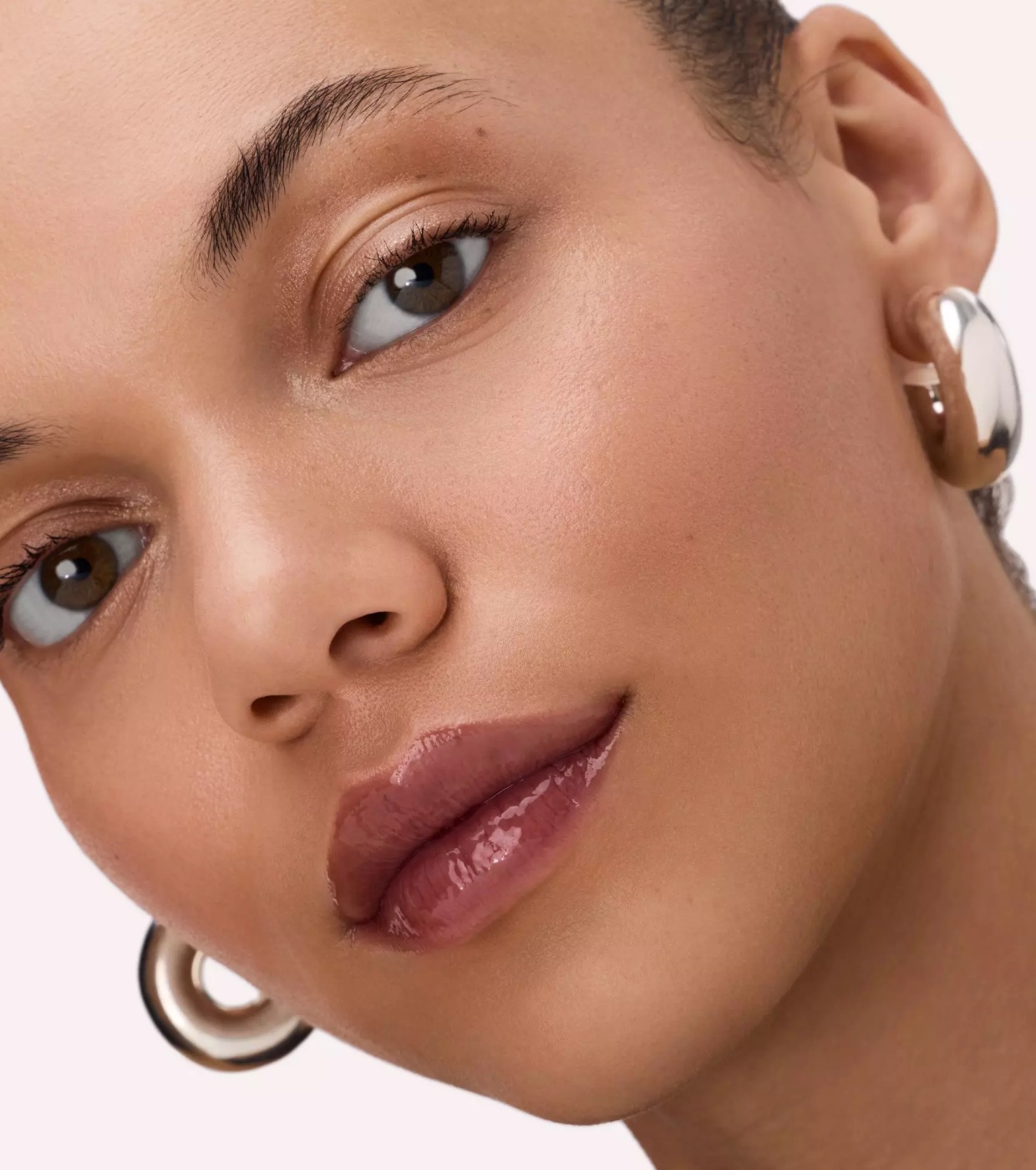 Catrice - Bálsamo Labial com Cor Peptide Bliss Glossy - 050: Glazed & Gorgeous