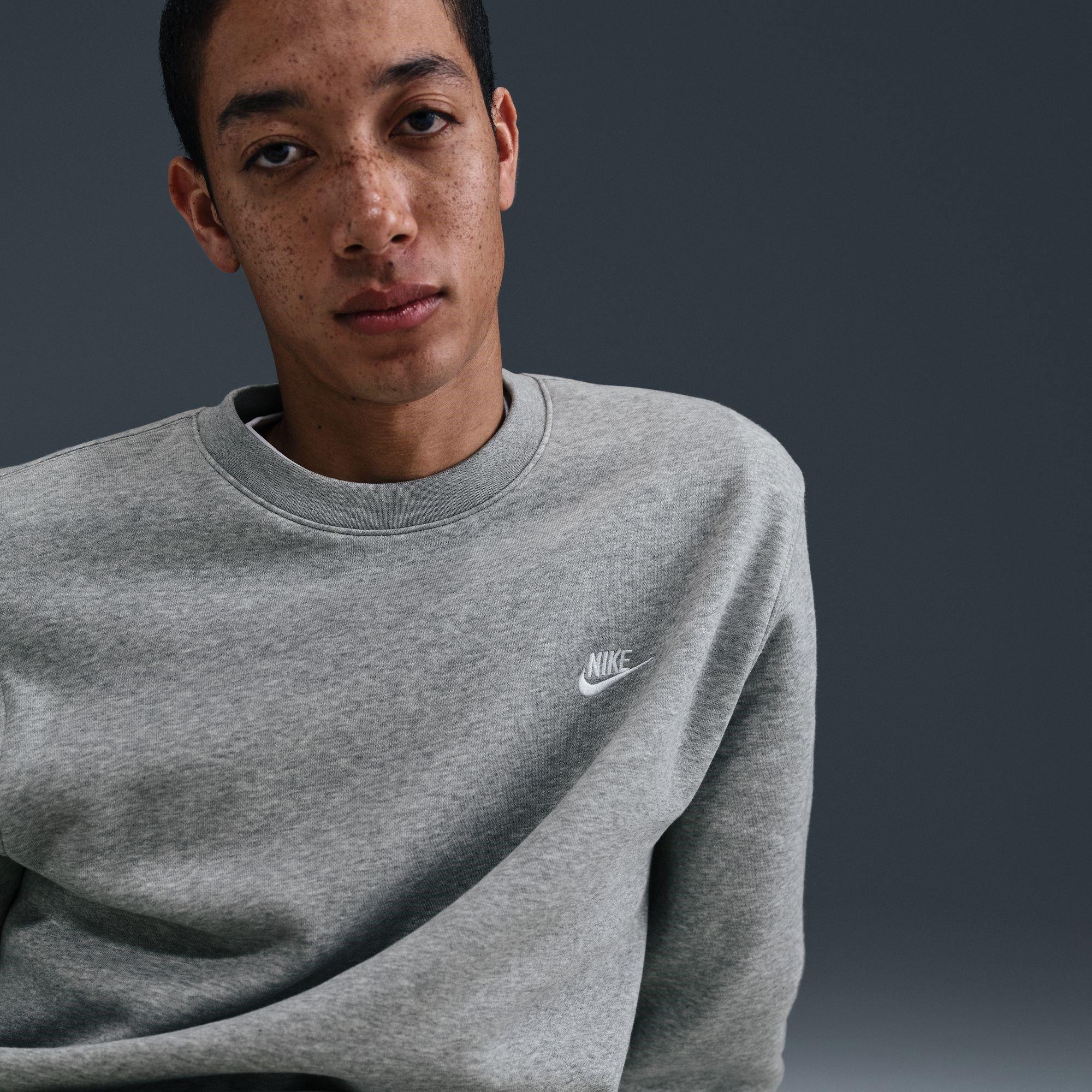Nike Sportswear Club Crew