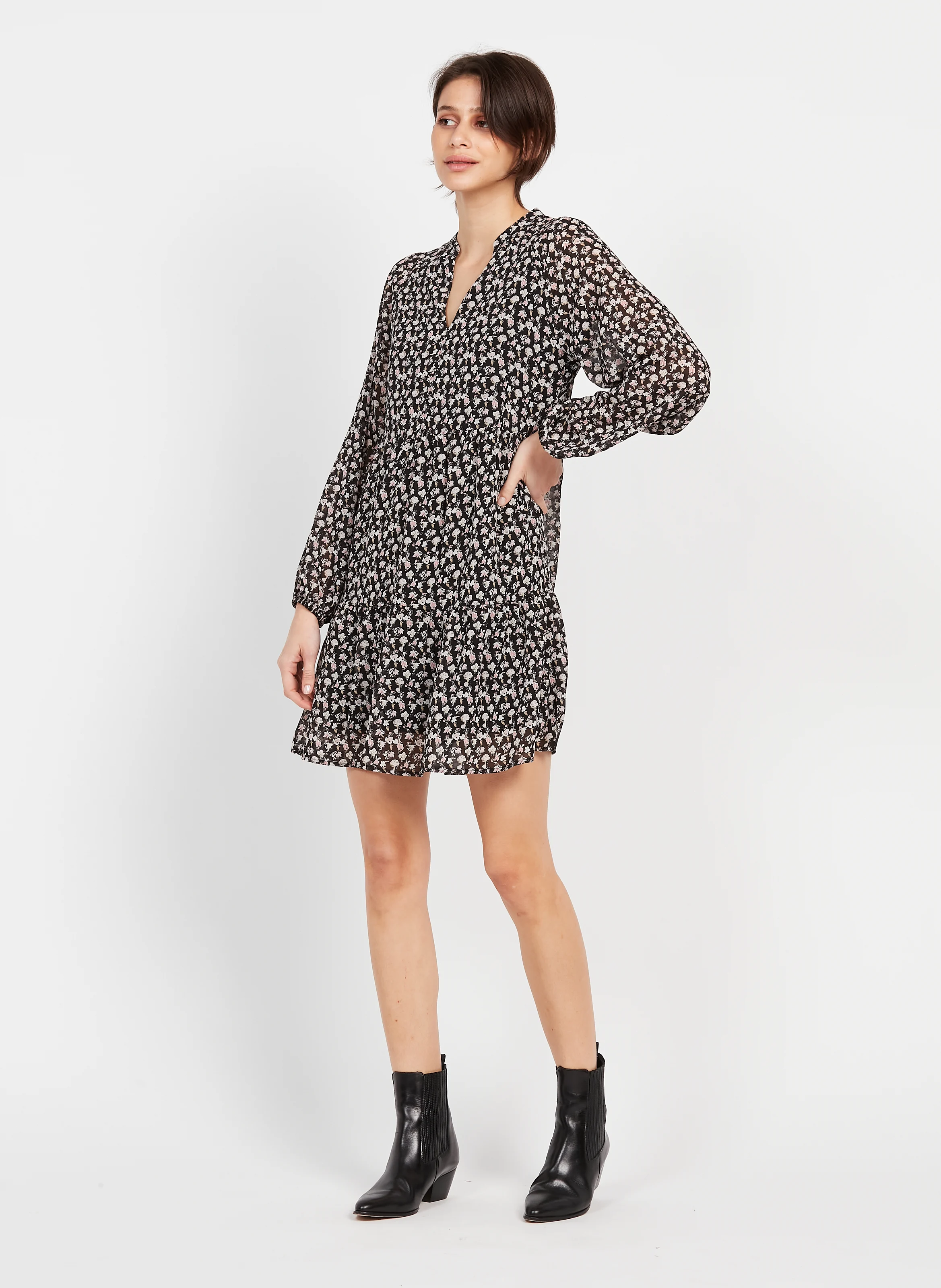 Mila Gia - Robe Mila Gia en voile à imprimé floral | Noir