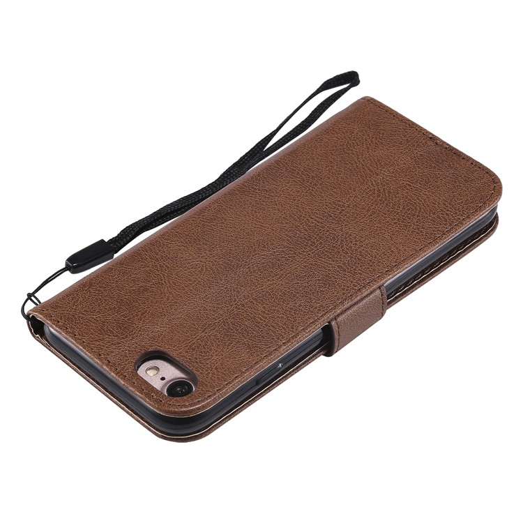 iPhone SE (2022/2020) / 8 / 7 Leder Tasche Flip Cover mit Kartenfach   Handschlaufe - Braun