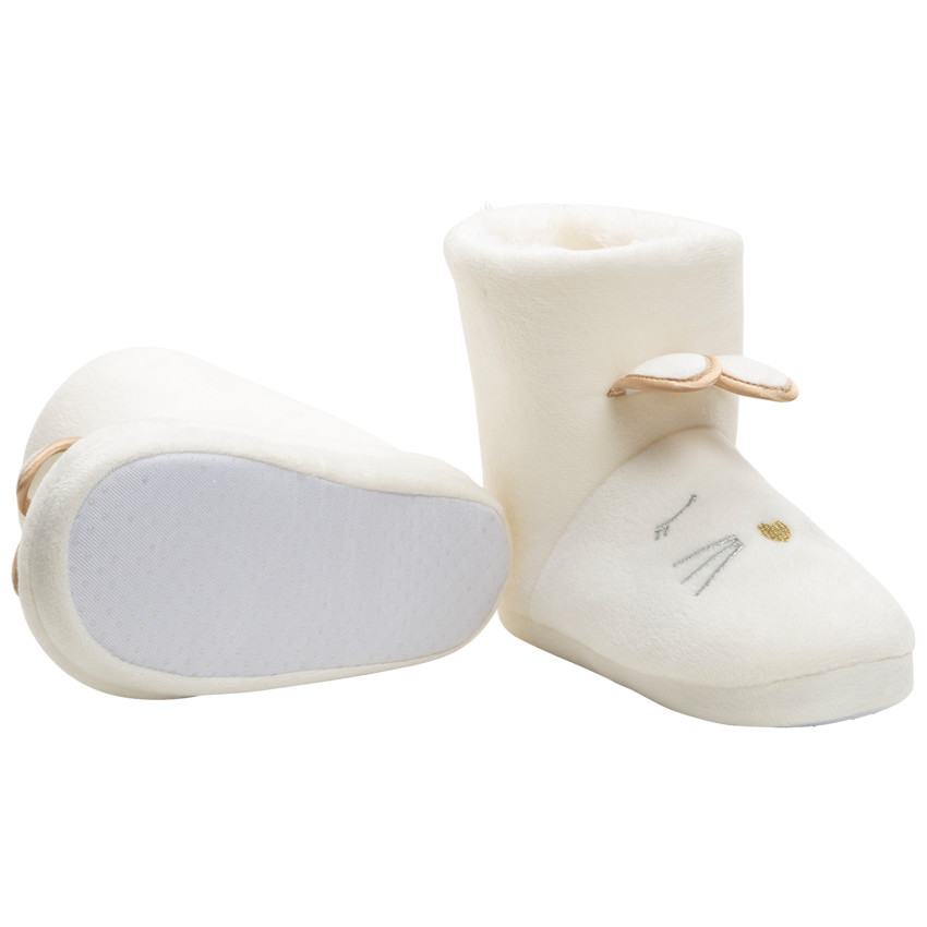 Chaussons fourrés forme bottes motif lapin