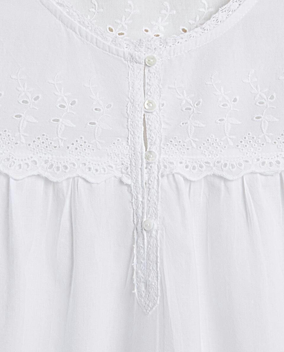 Camisola de algodão bordada