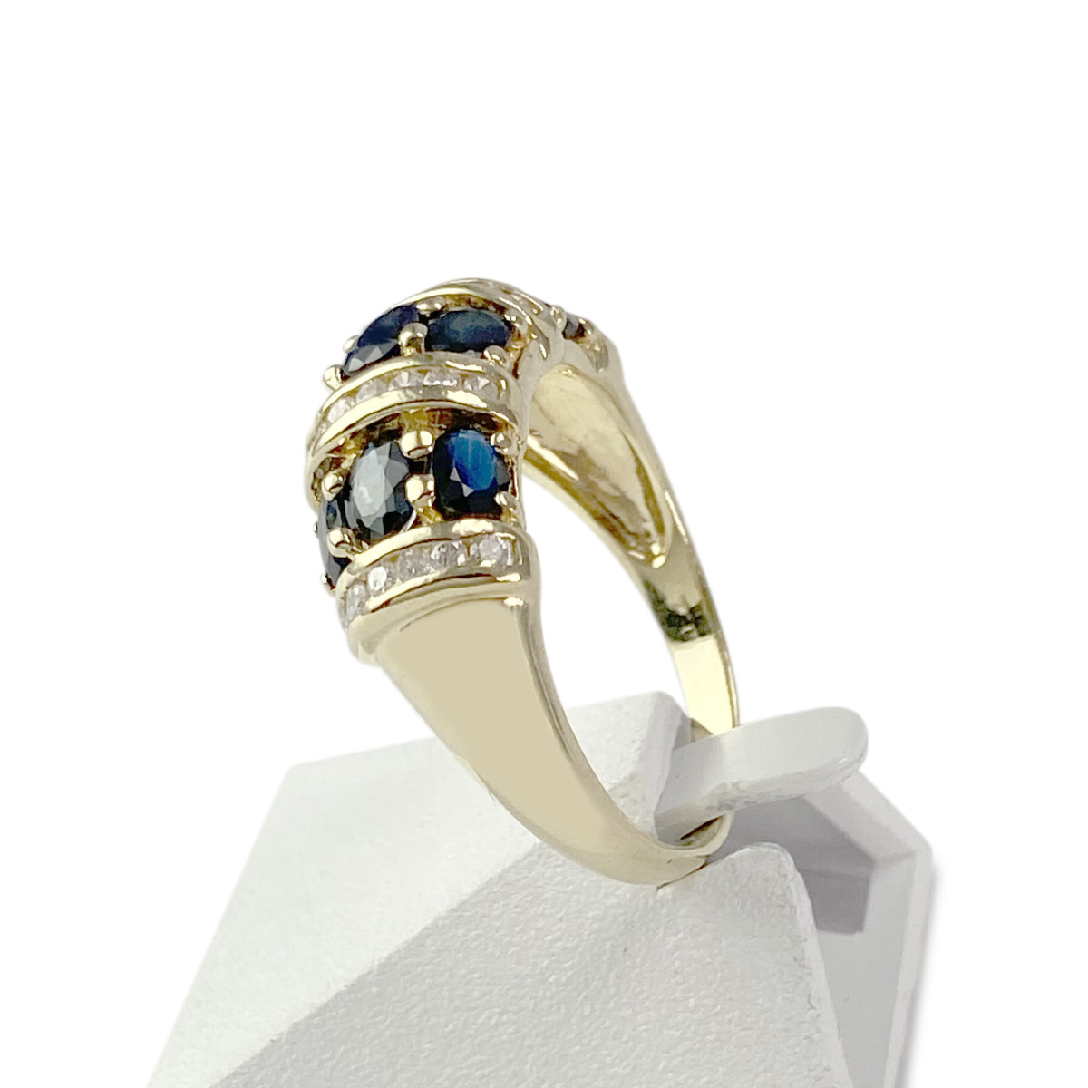 Bague d'occasion or 750 jaune saphirs diamants