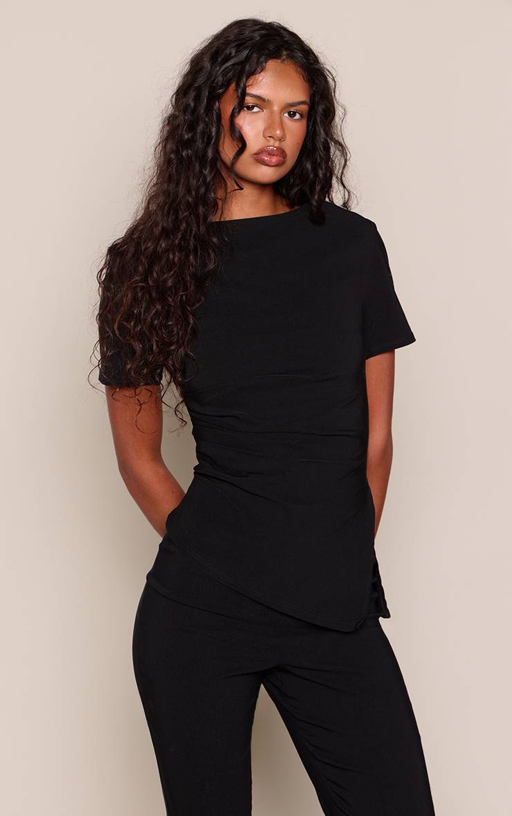 Noir Haut Long Asymétrique En Bengaline Froncée Avec Détails