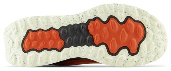 Chaussures de Running New Balance Fresh Foam Garoe Orange Noir Femme