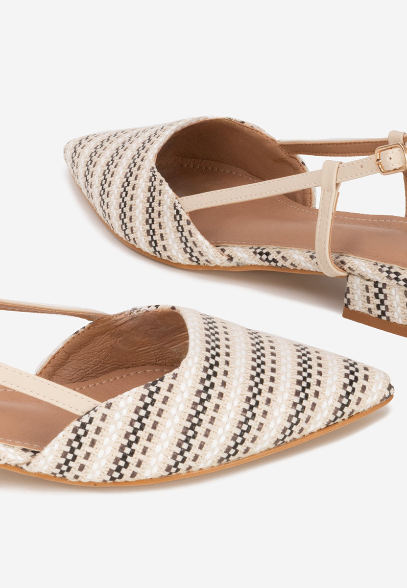 Chaussures à petit talon beige Carita
