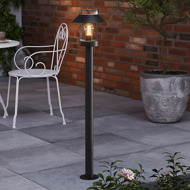 Potelet Caprera taille M E27 25W IP44 GoodHome noir