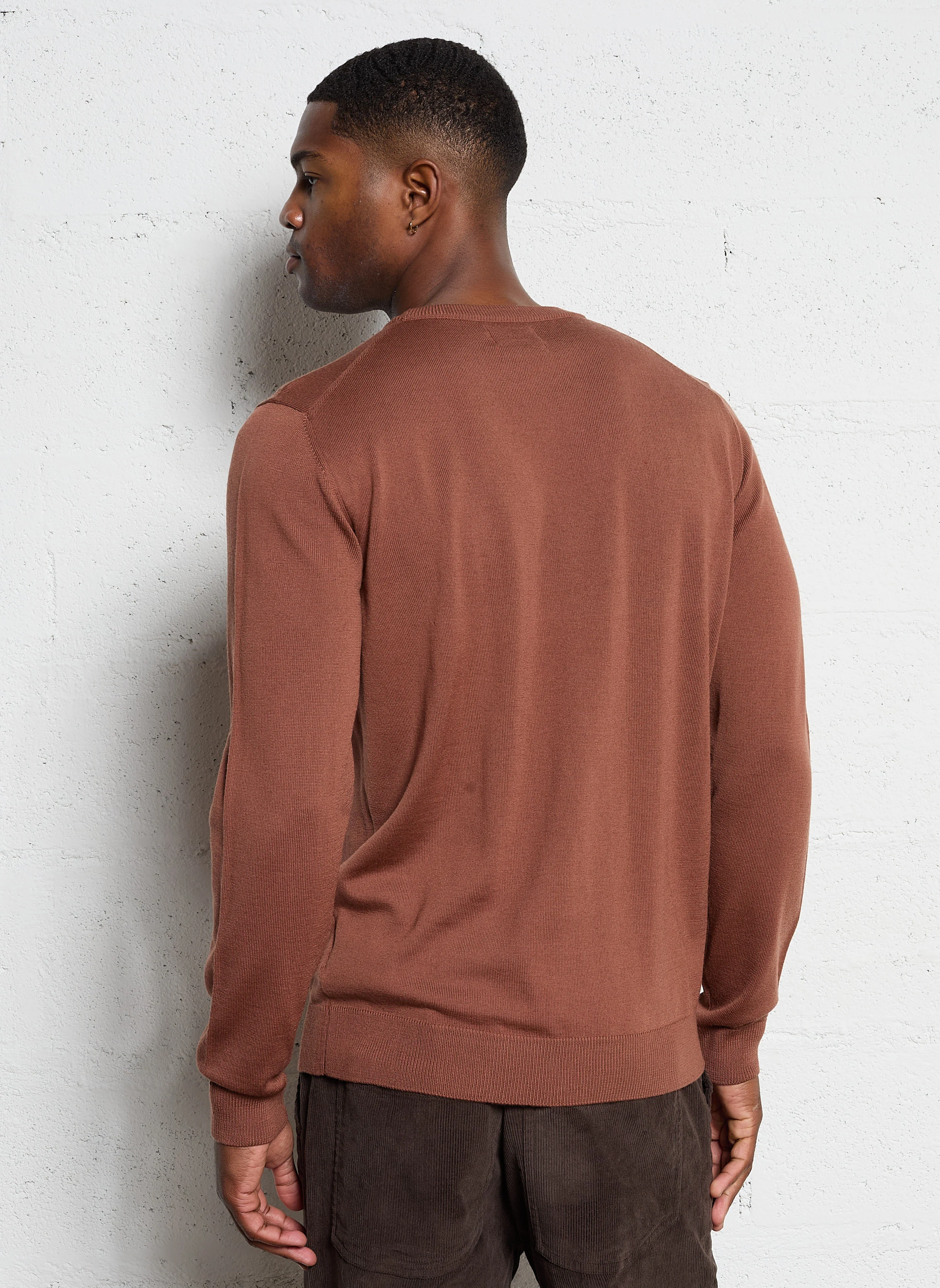 MULLEN - Pull regular en coton bio | Marron