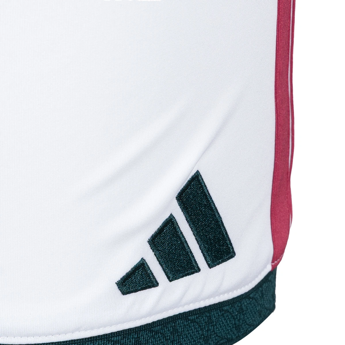 Conjunto adidas Real Madrid Primeiro equipamento 2026-2027 Criança
