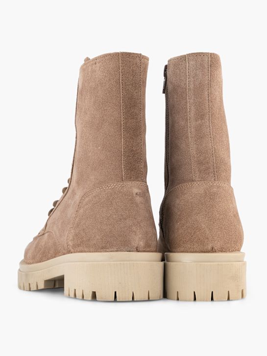 Claudia Ghizzani Veterboot