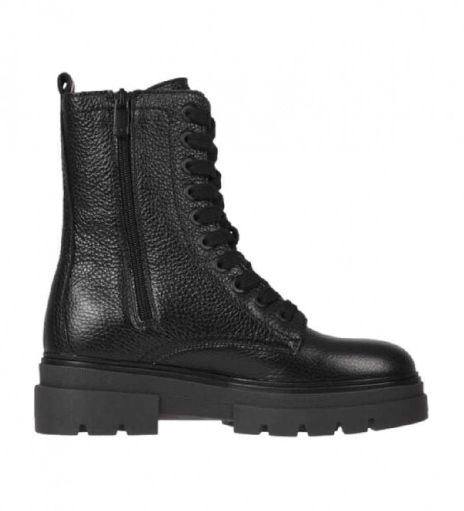 Botas de couro com cadarço monocromáticas Tommy Hilfiger, pretas.