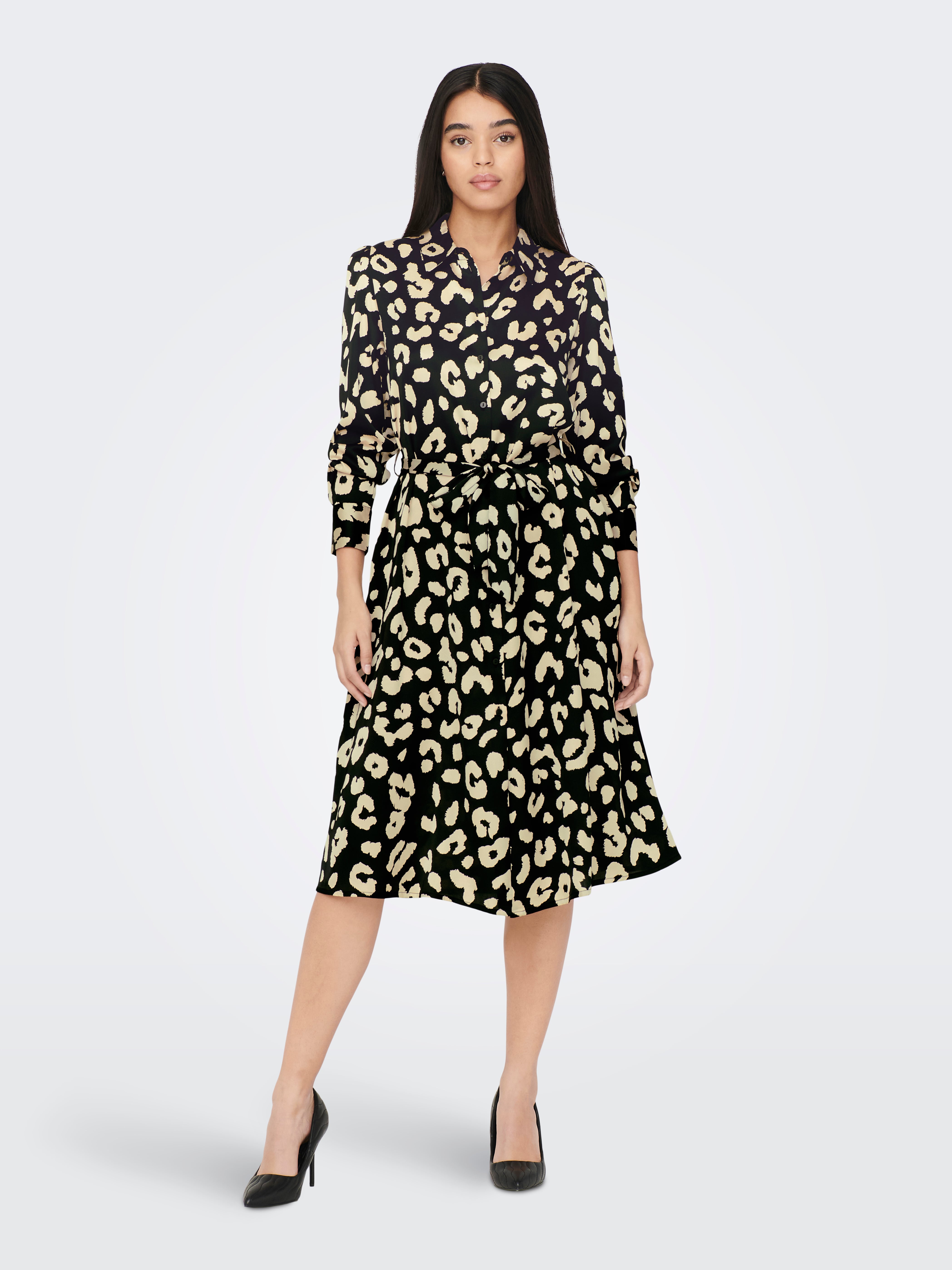 JDYFIFI Kurzes Kleid Black