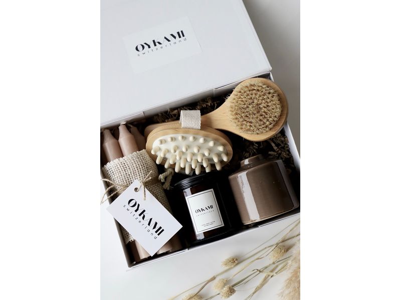 Oykami Geschenkset Wochenbett New York Home und Wellness Geschenkbox für Mamis