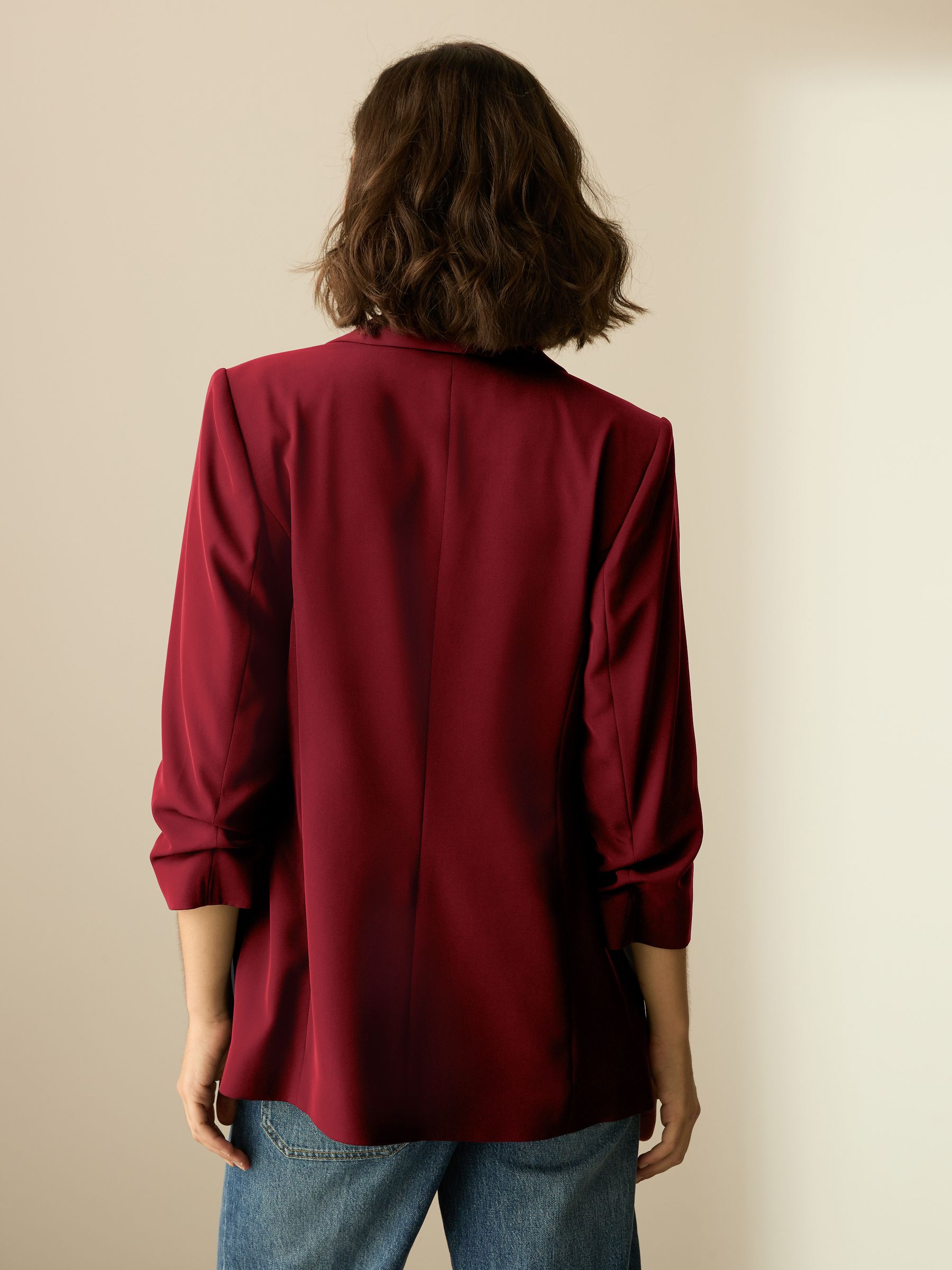 Wijnrood - Ruimvallend blazer met gerimpelde mouwen