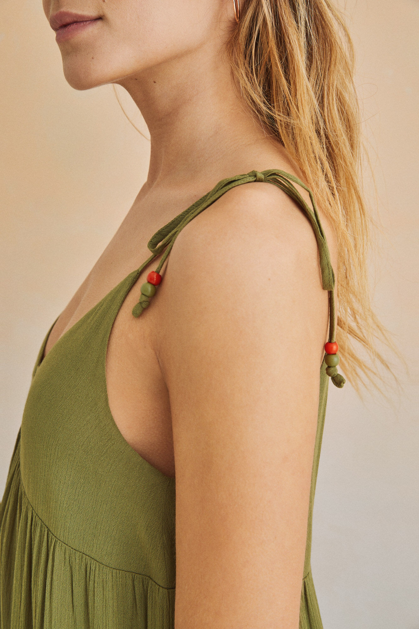 Vestido verde com amarração larga - verde