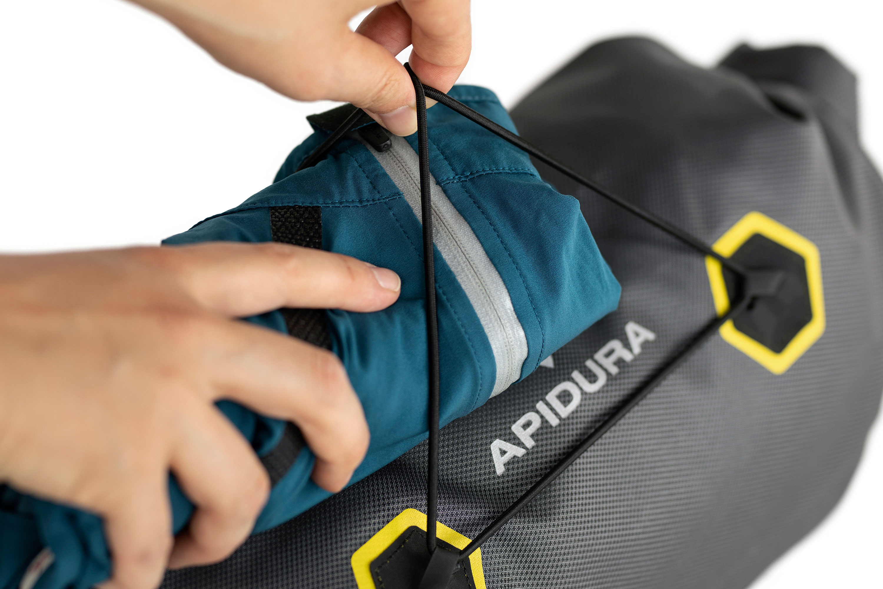 Expedition Handlebar Pack (14L)