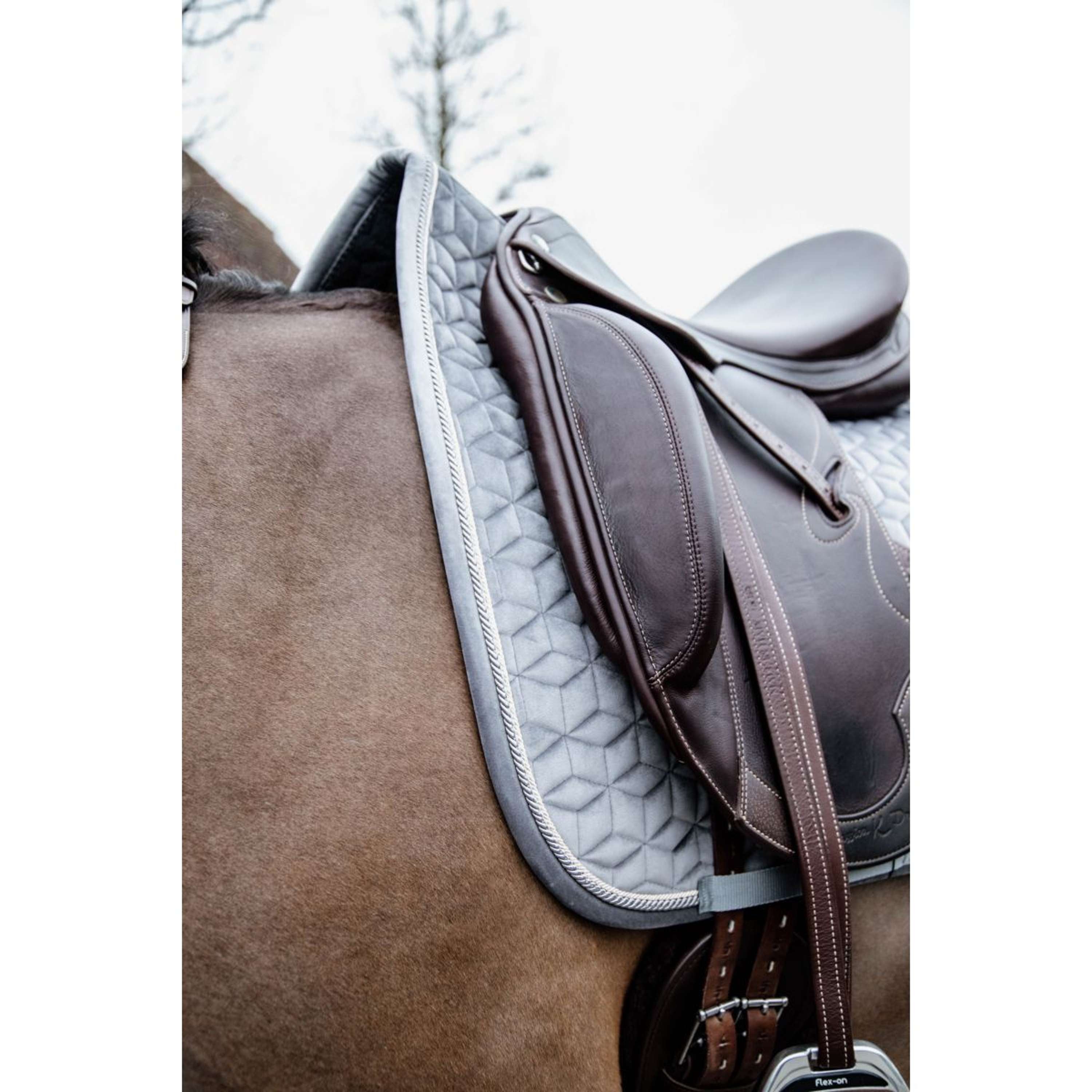 Kentucky Zadeldekje Basic Velvet Dressuur Grijs