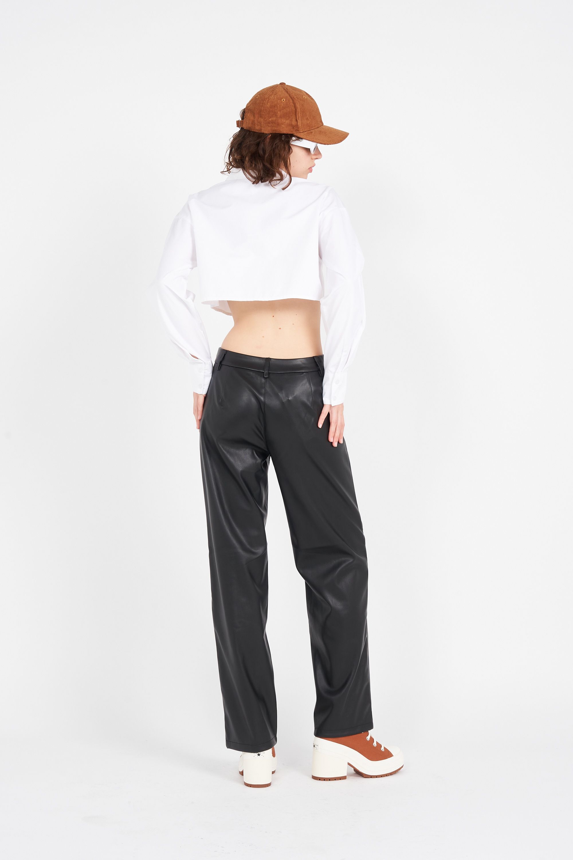 NOISY MAY Pantalon NMLUKE PU HW STRAIGHT FRONT DETAIL PANT Noir