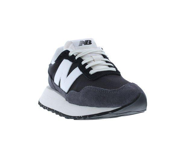New Balance 237