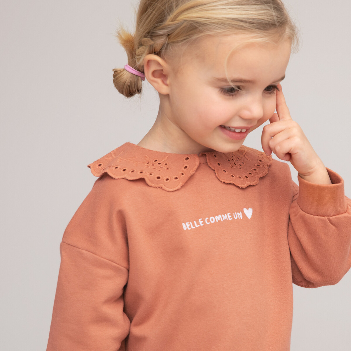 COLEÇÕES LA REDOUTE<br>Suéter com gola Claudine e texto bordado, em fleece
