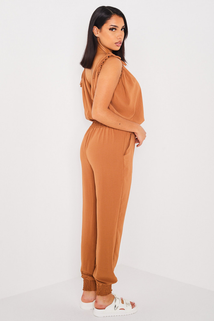 Combinaison pantalon camel fluide à manches noué