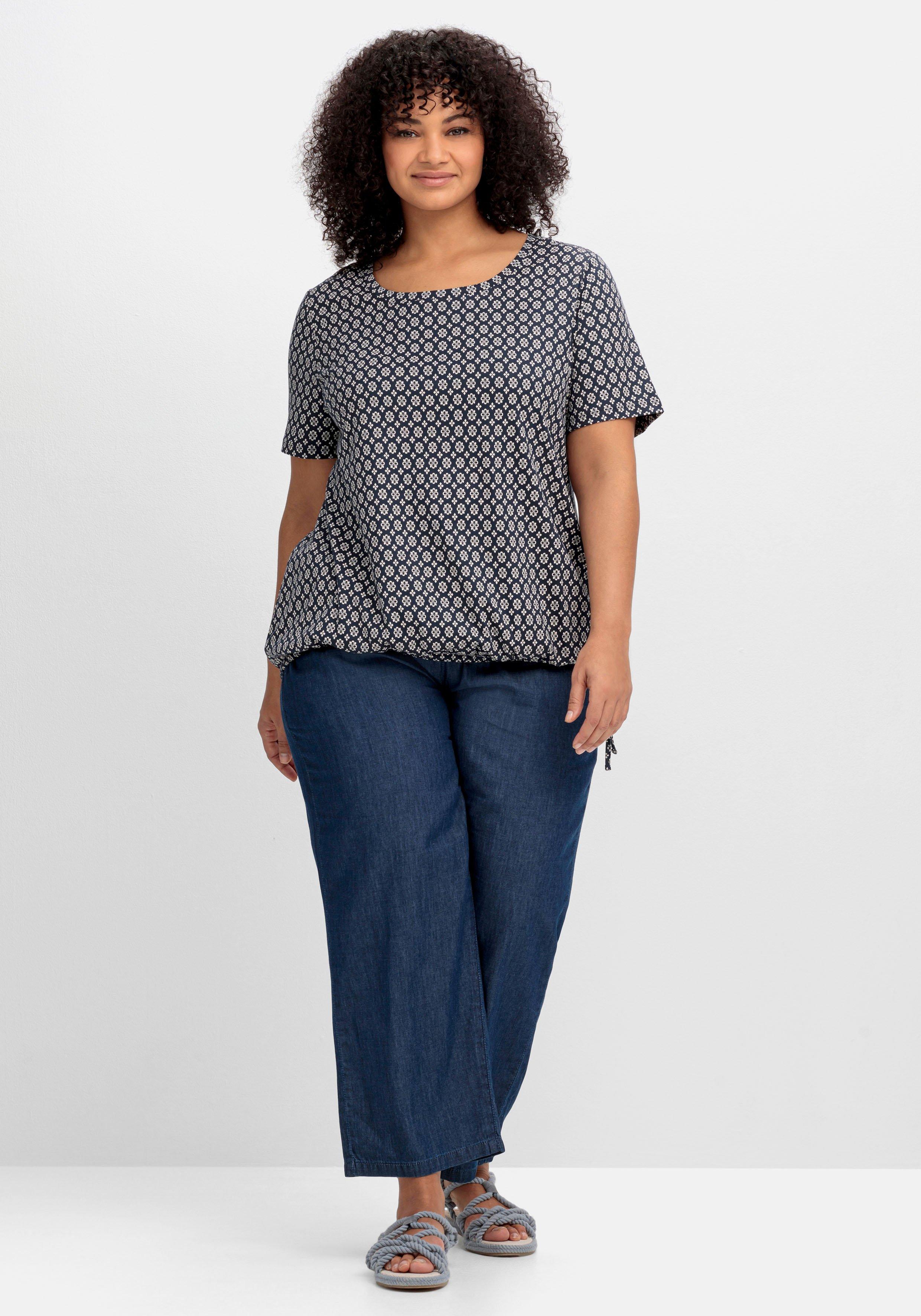 Shirt mit Tunnelzug am Saum und Alloverprint