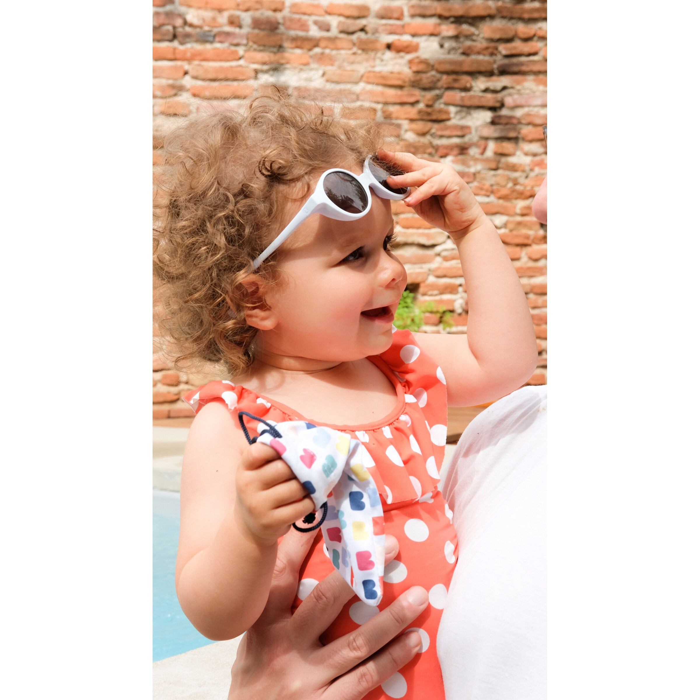 Beaba Sonnenbrille 9-24 Monate hellblau