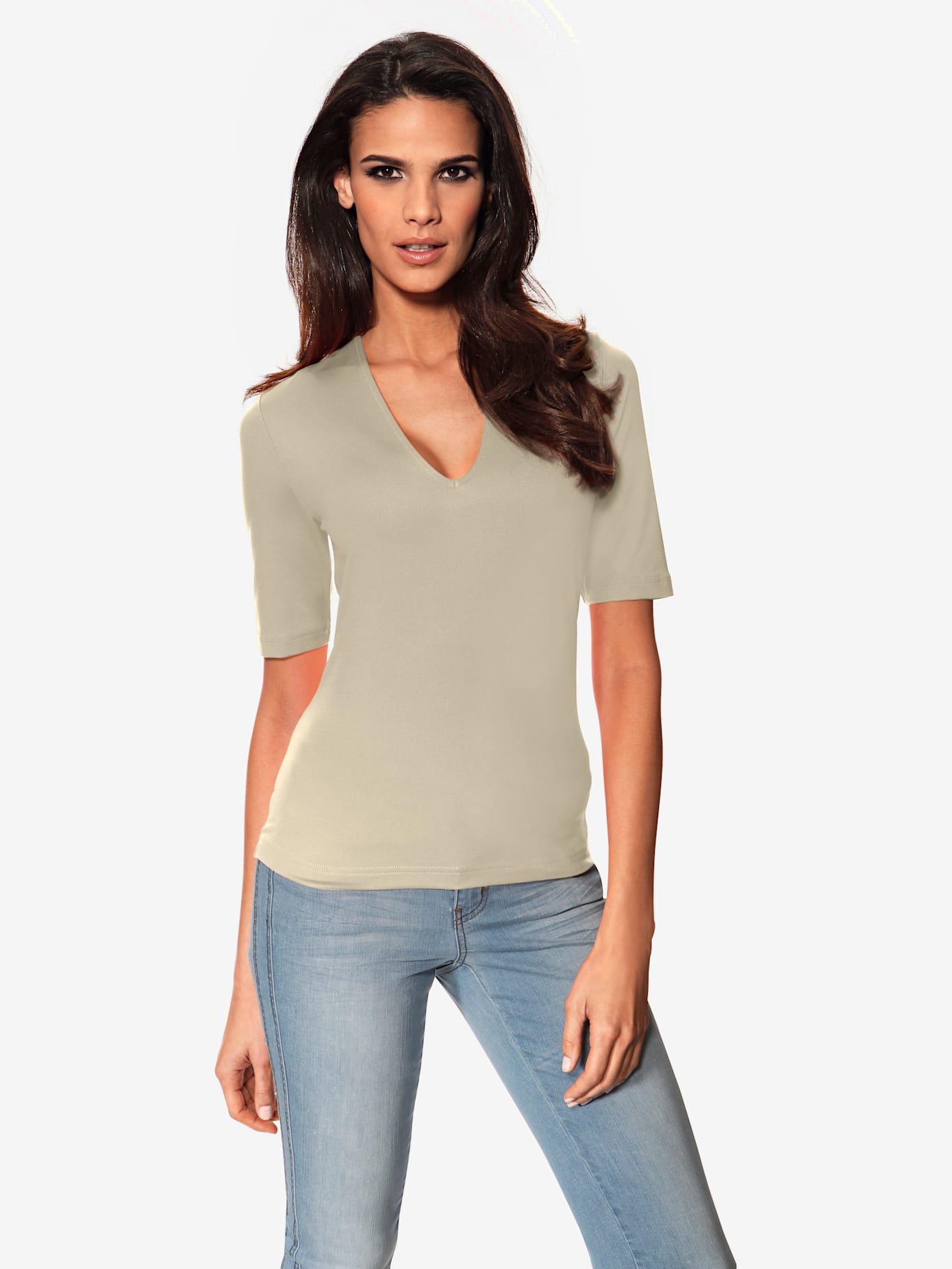 T-shirt en v manches mi-longues et encolure en v féminine