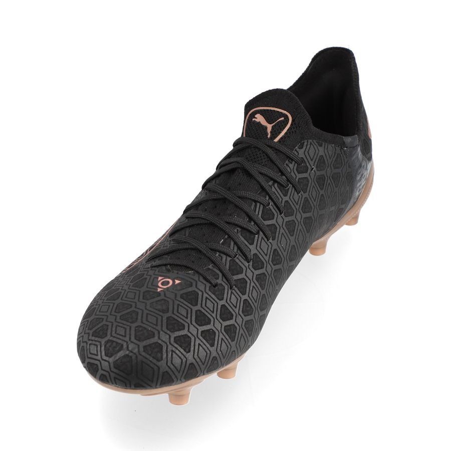PUMA King Ultimate FG/AG Rudagon - Noir/Blanc/Doré ÉDITION LIMITÉE