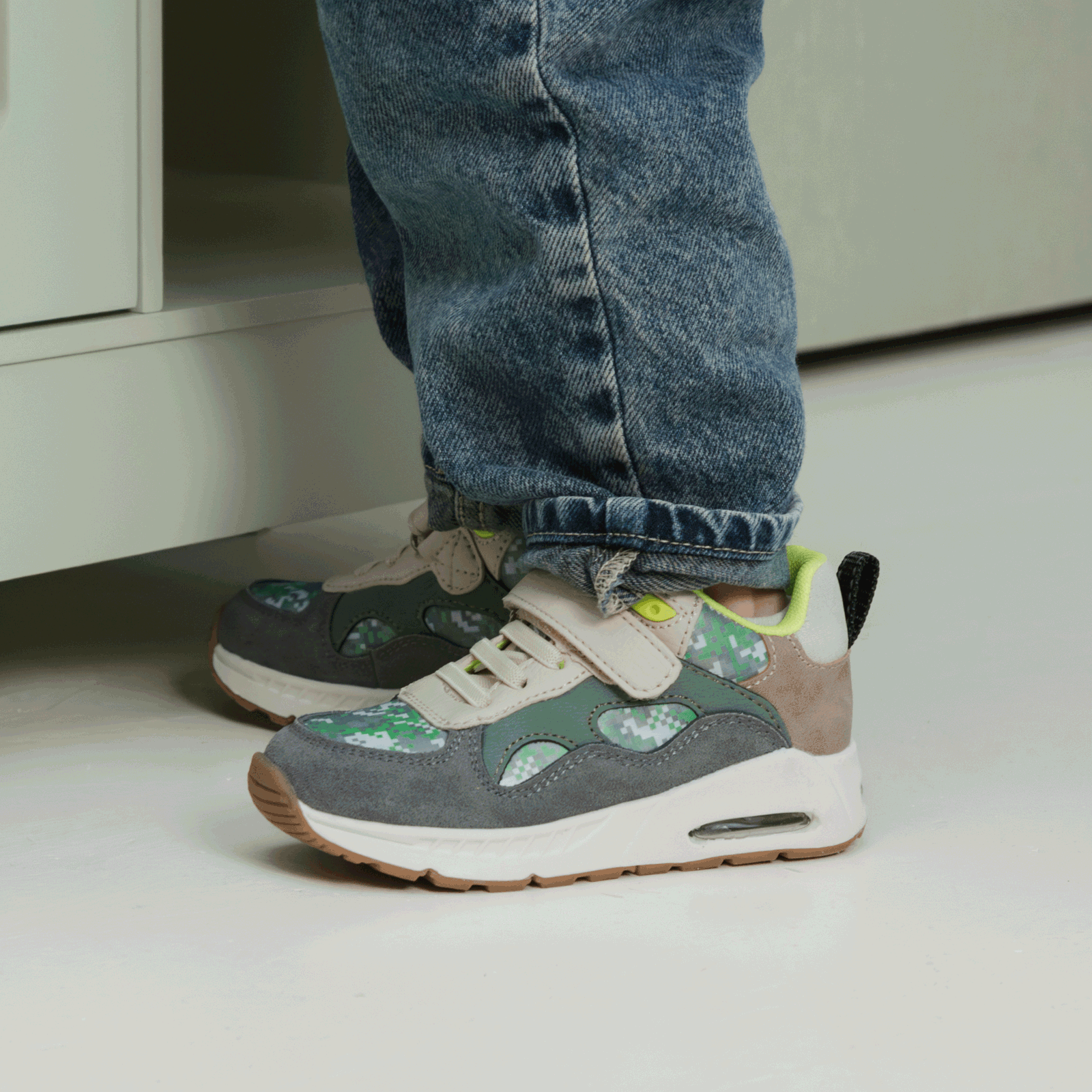 Shoesme groene sneaker met lichtjes Mesh, Microfiber leer, Suède | Jongens