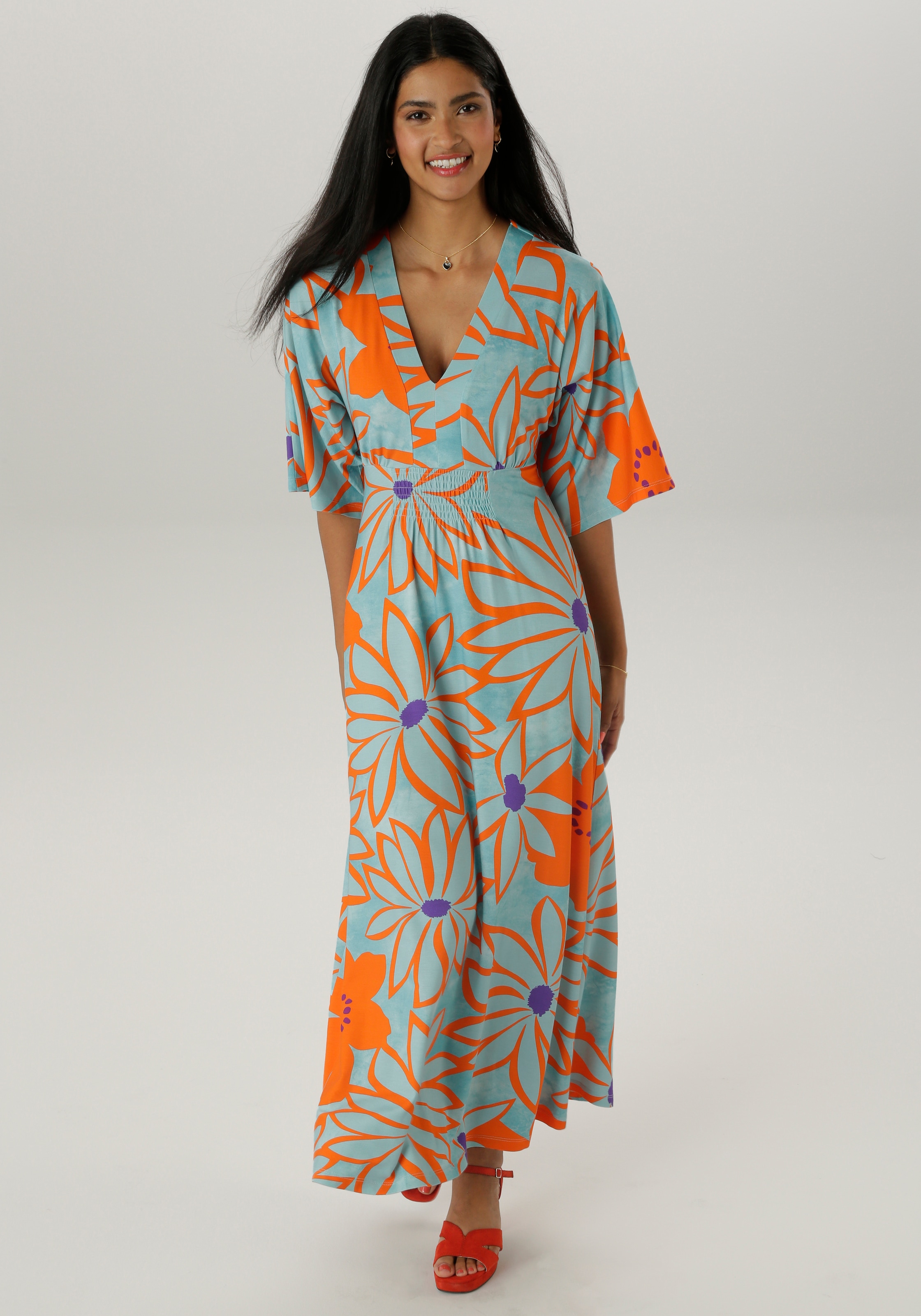 Aniston SELECTED Maxikleid mit weiten, 3/4-langen Ärmeln