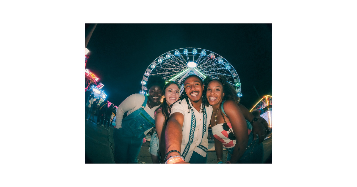GoProLIT HERO videocamera  (Zwart, Wi-Fi 6, Bluetooth LE 5.3, USB-C)