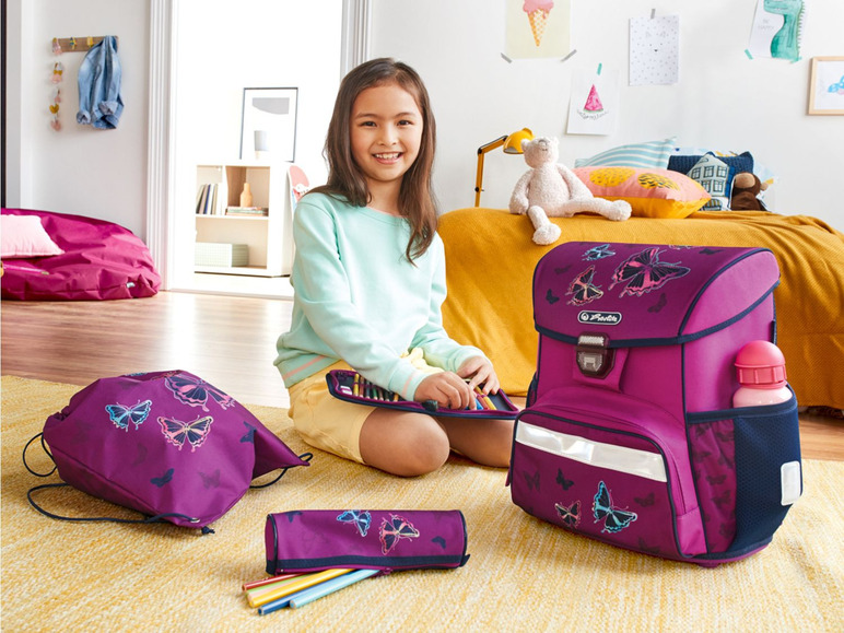Schooltas met etui, pennenzak en sporttas