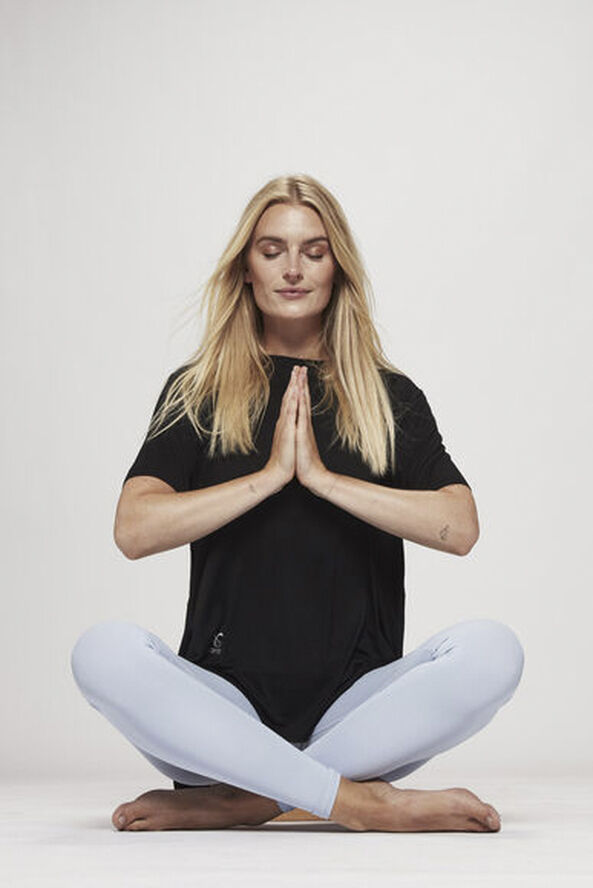 Carite Light Comfy T-shirt Sort