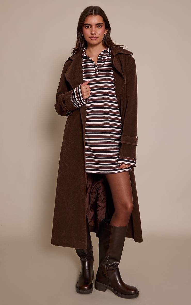 Marron Robe Droite À Manches Longues Et Col Rayé