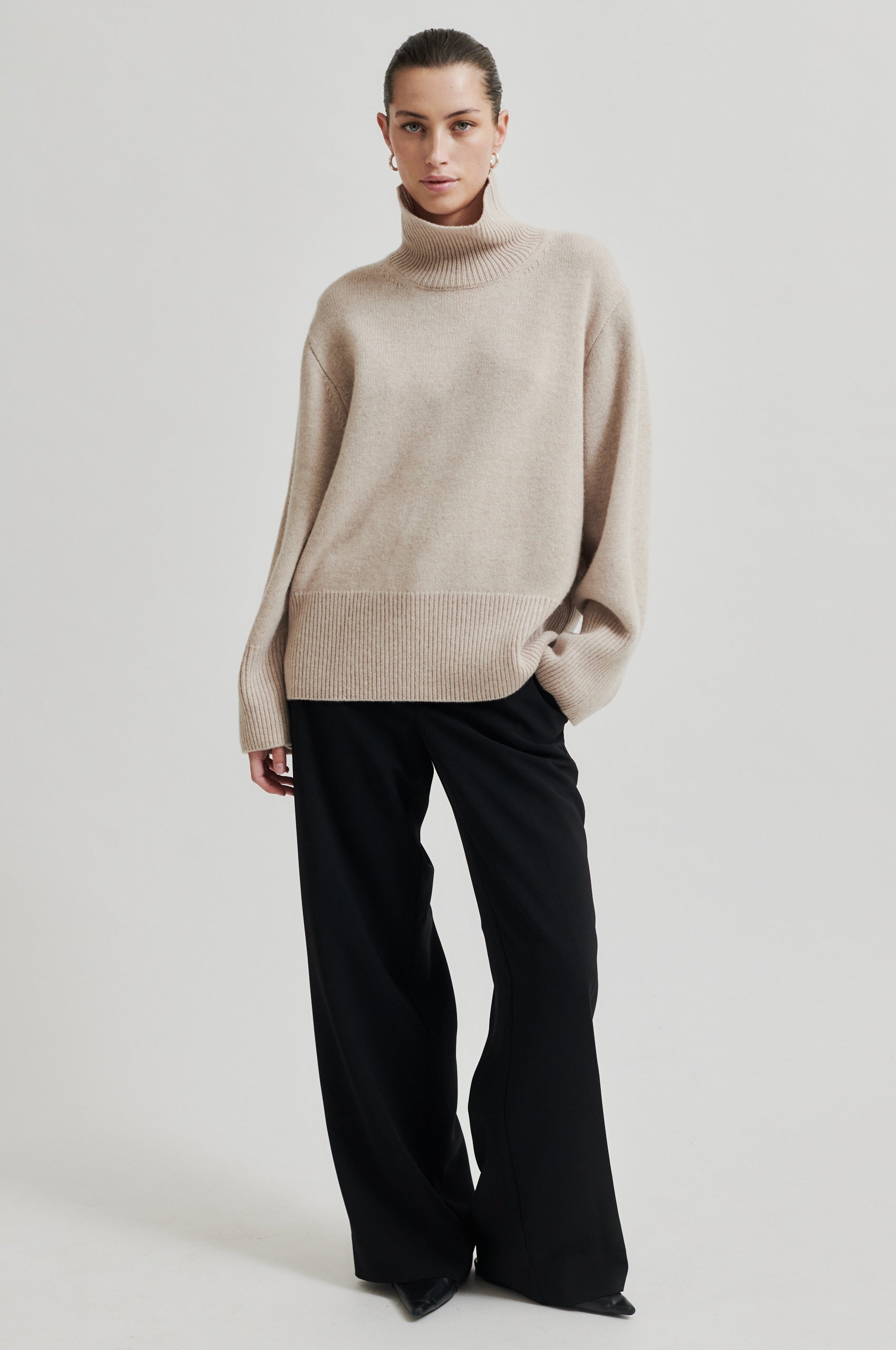Second Female  Alpha T-Neck uldstriktrøje - Pumice Stone