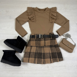 Belted blocked skirt