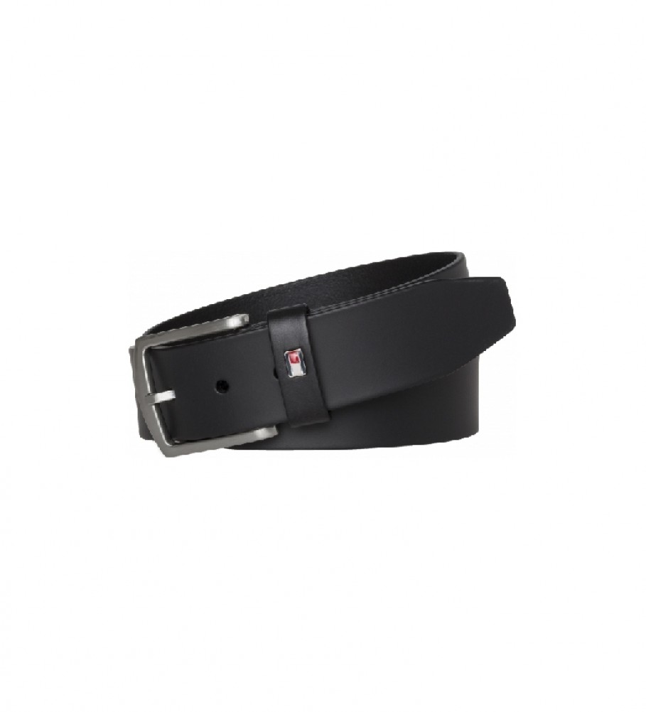 Cinto Tommy Hilfiger New Denton 4.0 em couro preto
