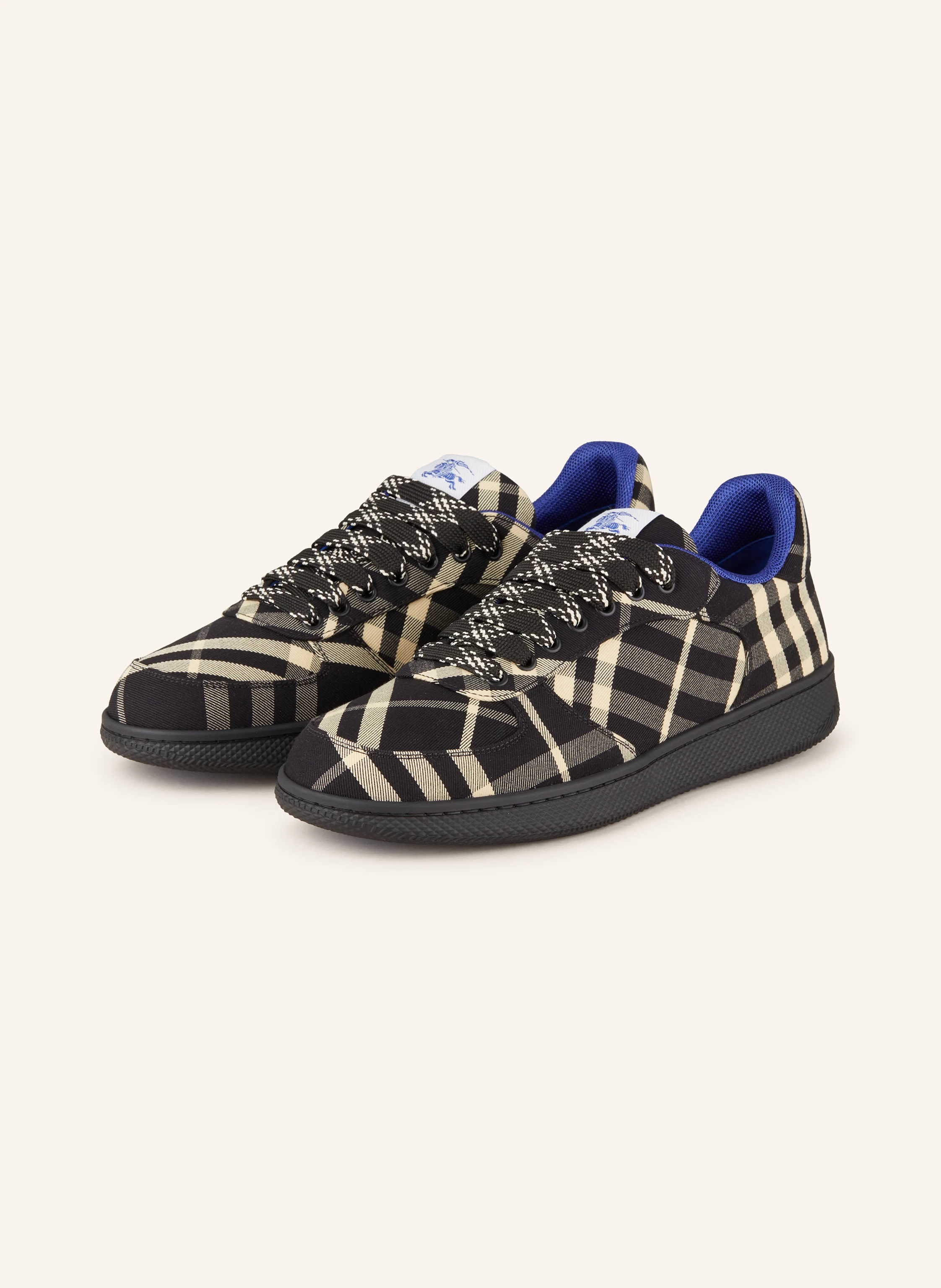 BURBERRY Sneaker