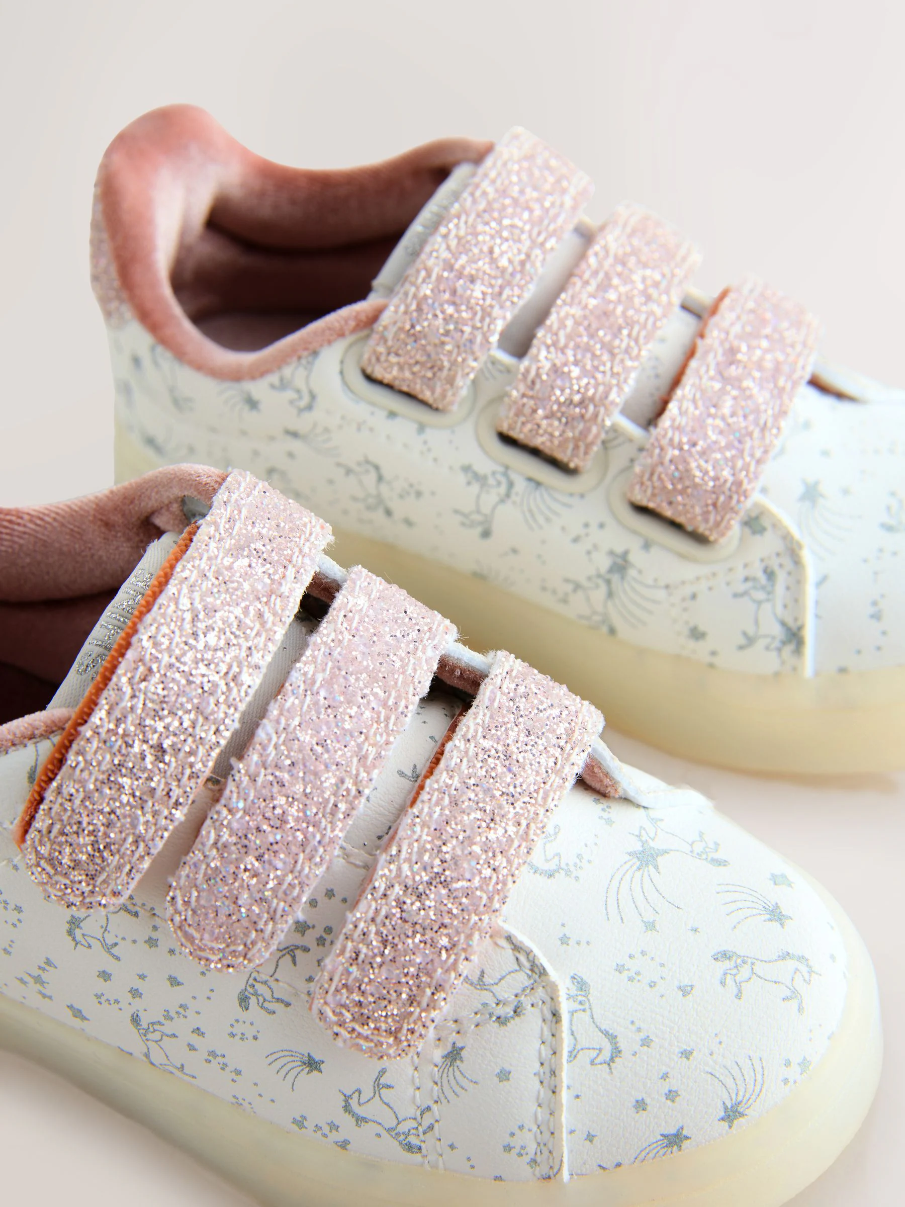 Wit met eenhoornprint - Touch Fasten Light Up Trainers
