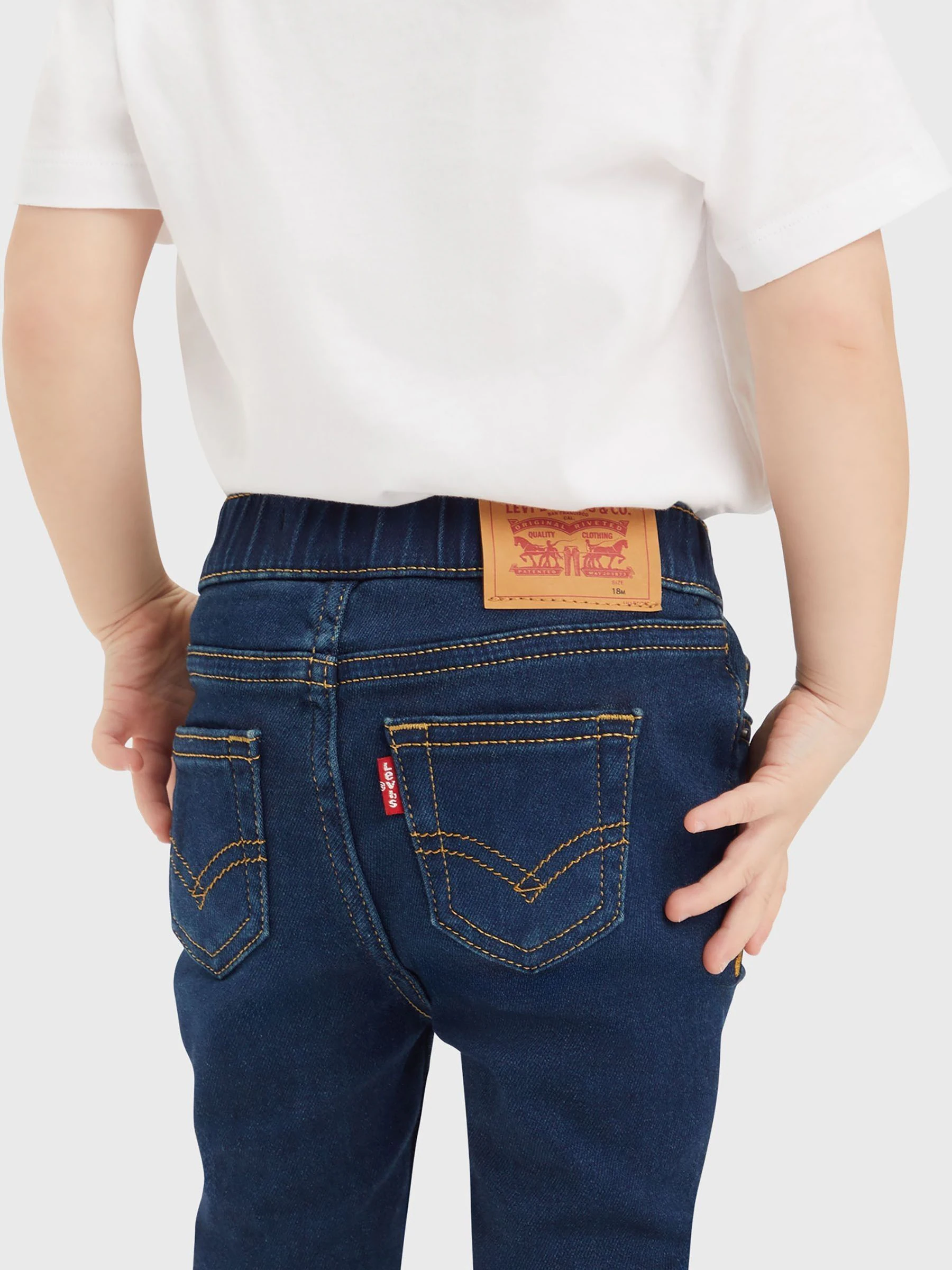 Levi's® Skinny Pull On Jeggings