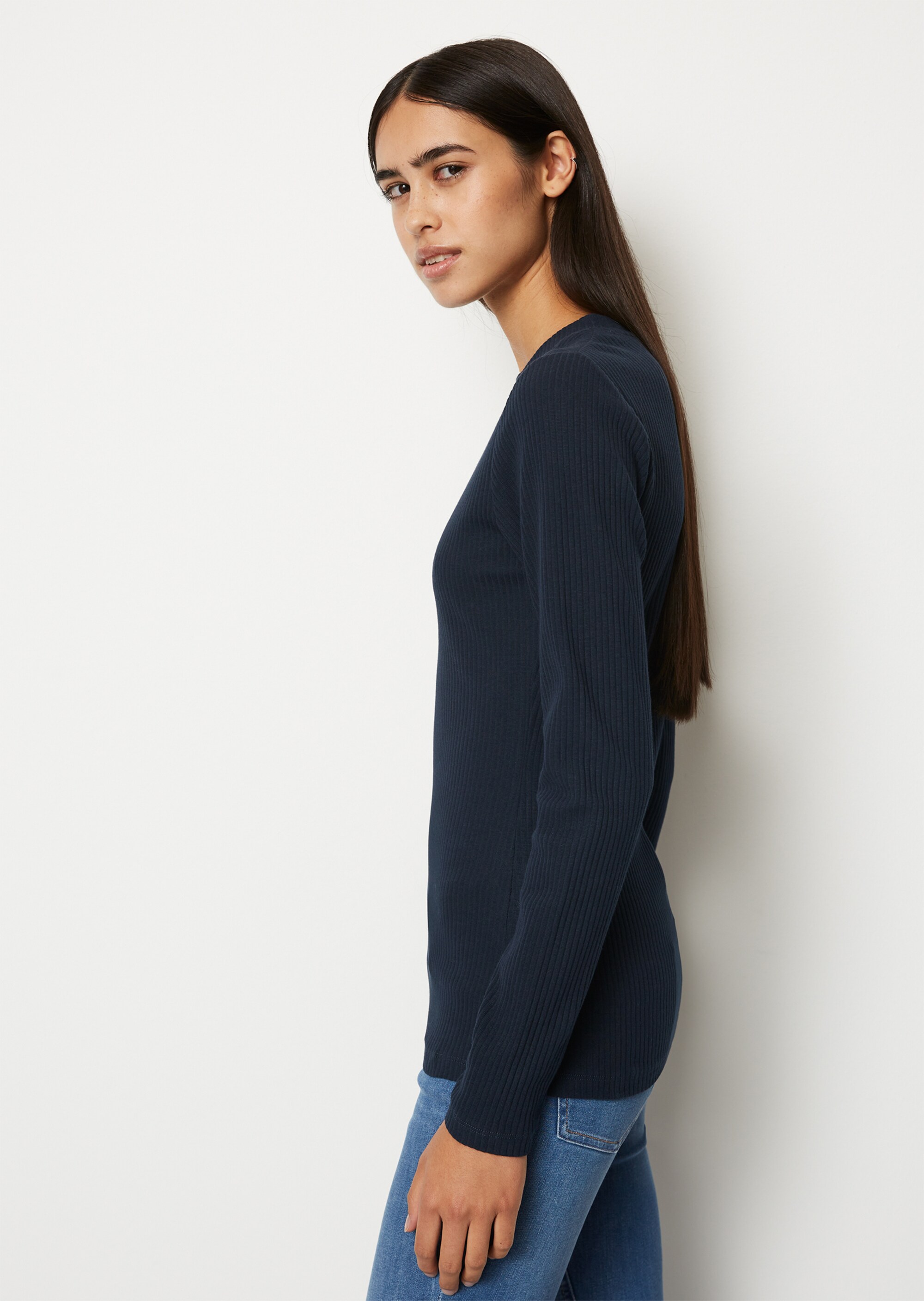Geripptes Rundhals-Longsleeve regularaus Organic Cotton-Jersey
