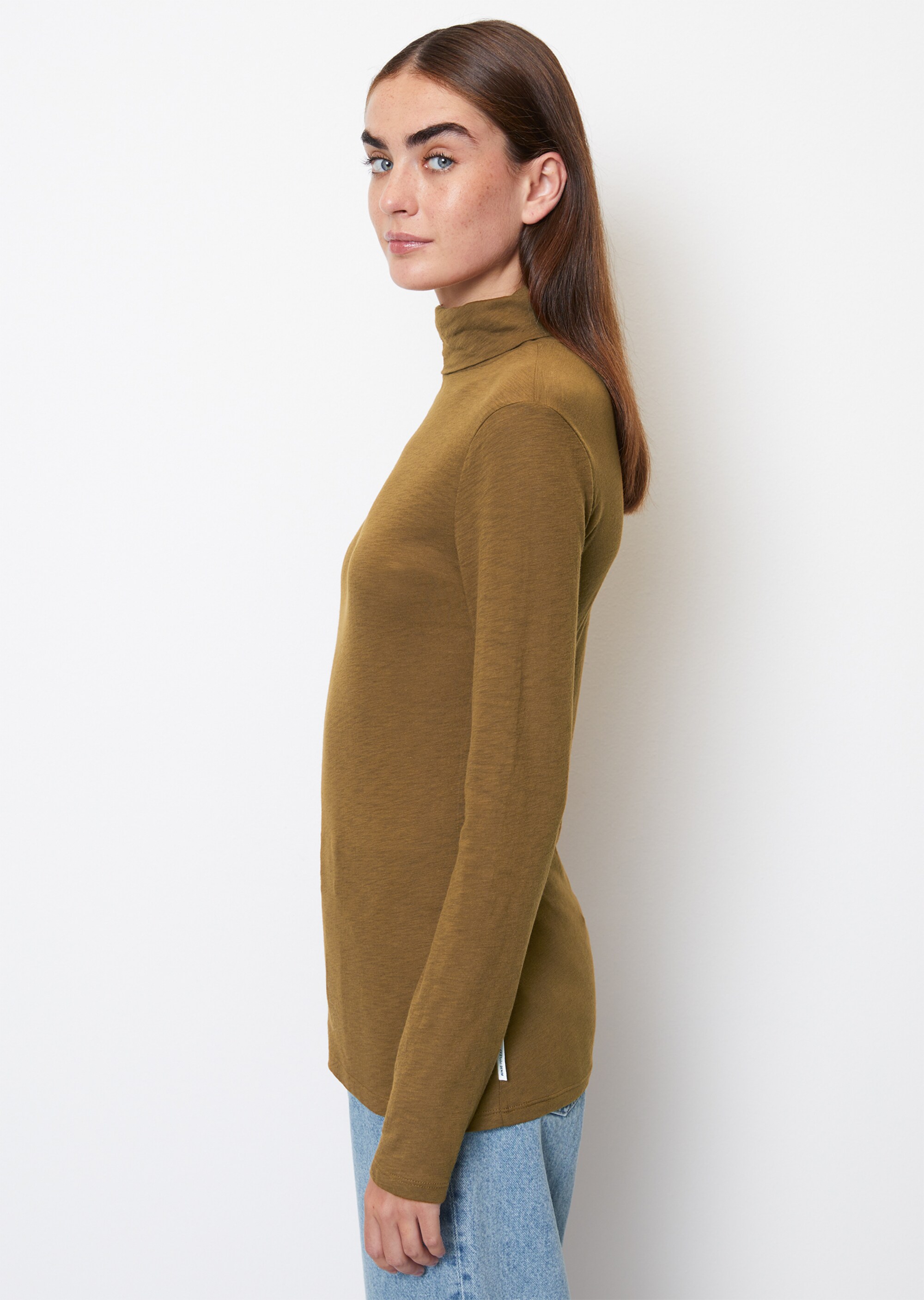 DfC Rollkragen-Longsleeve shaped aus Organic Cotton