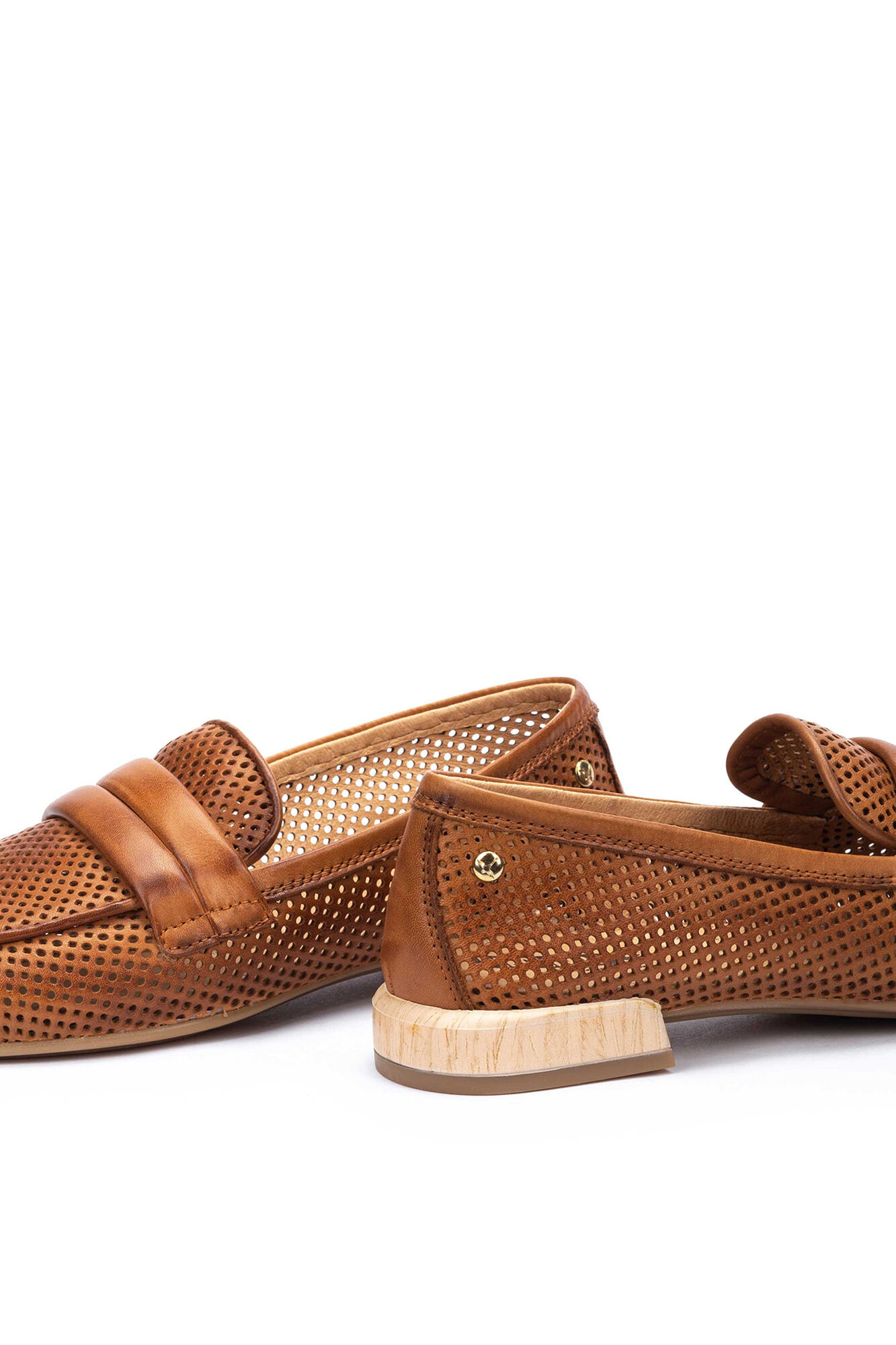 Sapatos Almeria W9W-3523 - Marrom