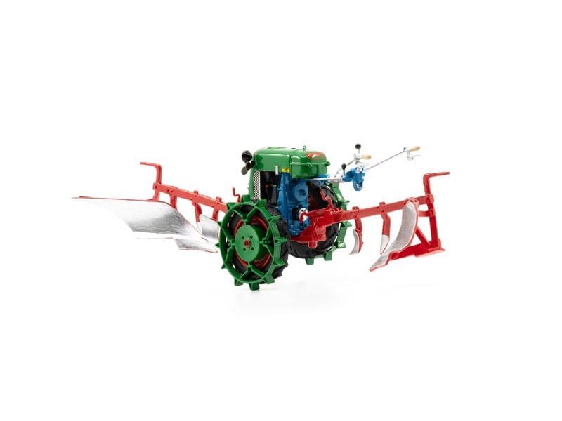 ACE Rapid Special mit 2-fach Pflug 1:32 Detailgetreuer Modell-Pflug aus Kunstharz